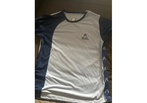 Uniforme colégio Adventista