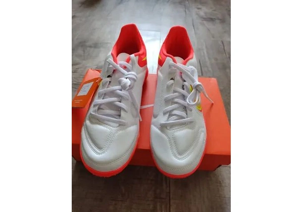 Chuteira Society Nike Original Nova Tiempo