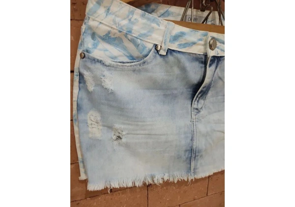 Saia Jeans Destroyed - Tamanho G