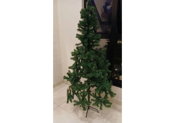 Árvore de Natal 2.10mt excelente