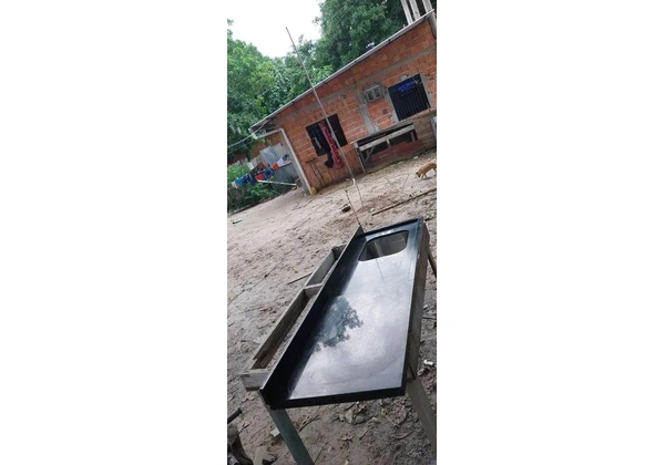Vendendo essa bancada de marmore 750 já com montagem mais tei de vim busca