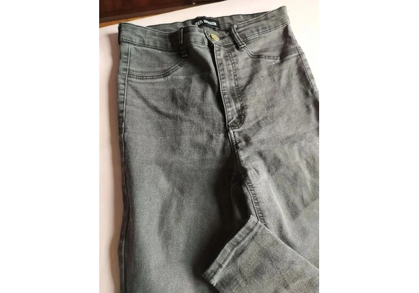 Calça jeans Zara 36
