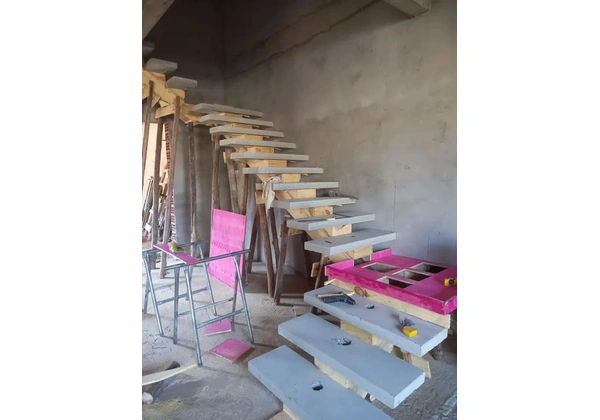 Escadas pré moldadas é com a fortaleza escada. 19.99403.0512