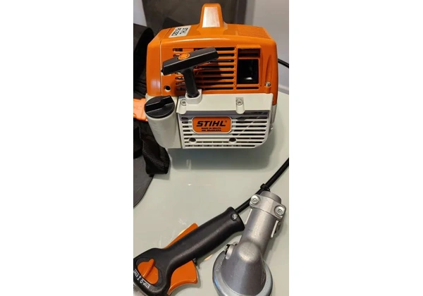 Roçadeira Stihl FS220 COMPLETA!