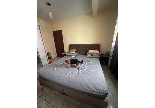Cama King Size com Cabeceira Removível