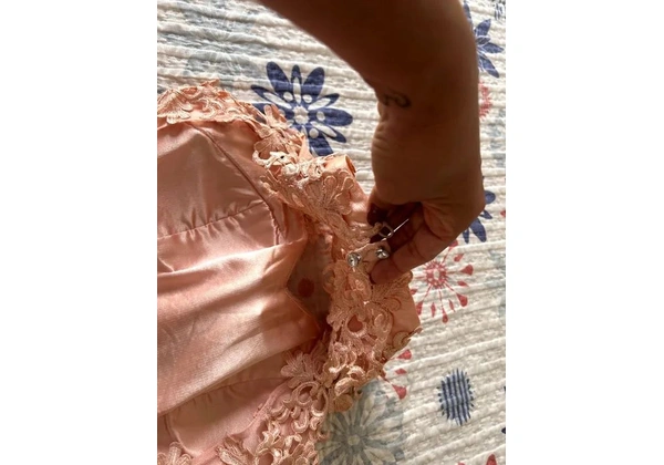 Vendo lindo vestido de festa - cor salmon