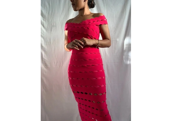 Vestido midi rosa