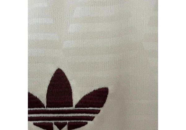 Camisa do Bayern de munchen NOVA na tequi
