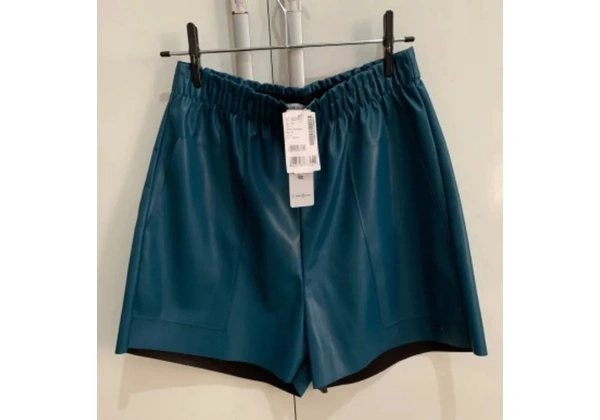 (NOVO! Tam: G ou 44) Short Couro Fake Courino Sintético