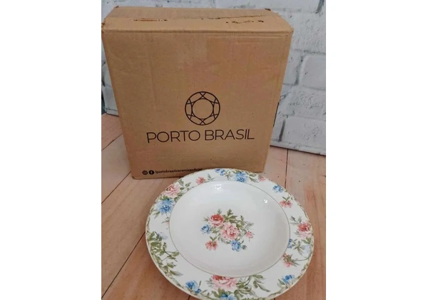 Pratos fundos de cerâmica