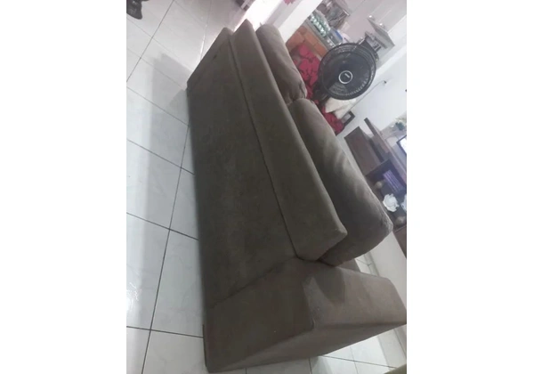 Sofá de 3 lugares