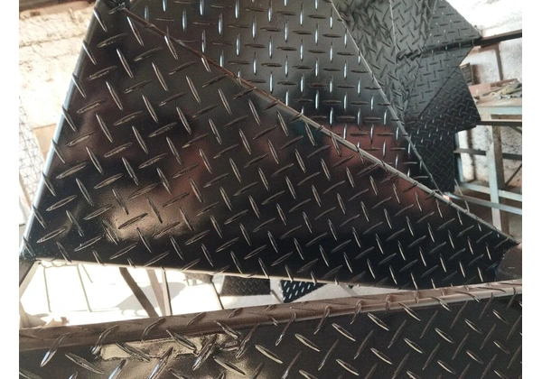 Escada caracol zera 1, 75 diâmetro e 3mts altura