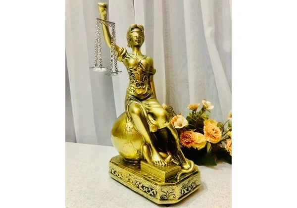 Decoração Para Escritório Estatueta Deusa Da Justiça Themis