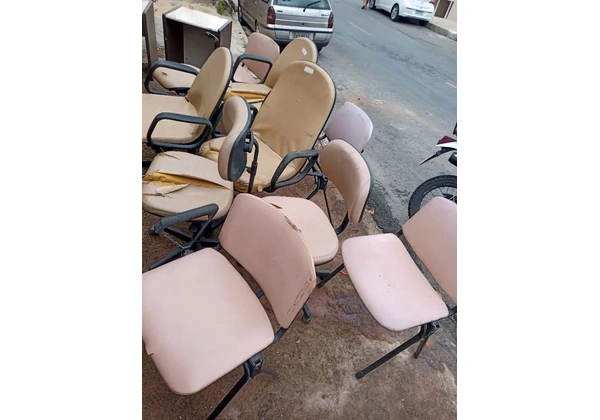 Conjunto de Cadeiras para Sala de Espera e escritório