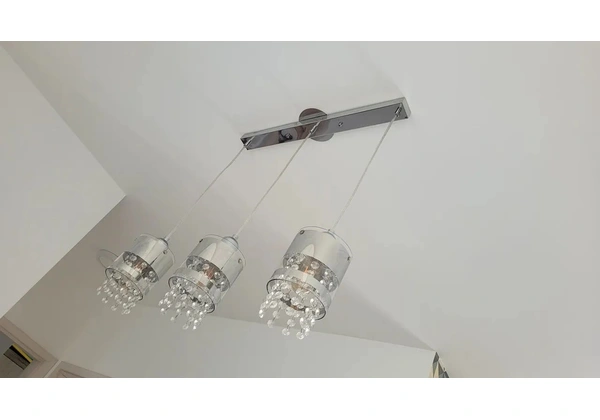 Lustre pendente âmbar e cristais
