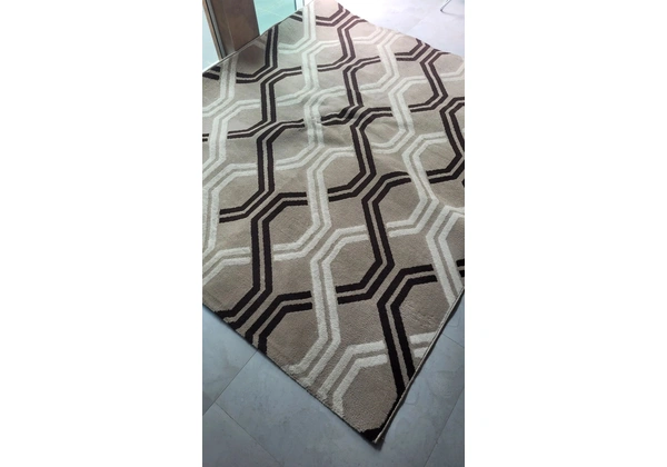 Tapete Bege 2.00x2.40 com Desenho Geométrico