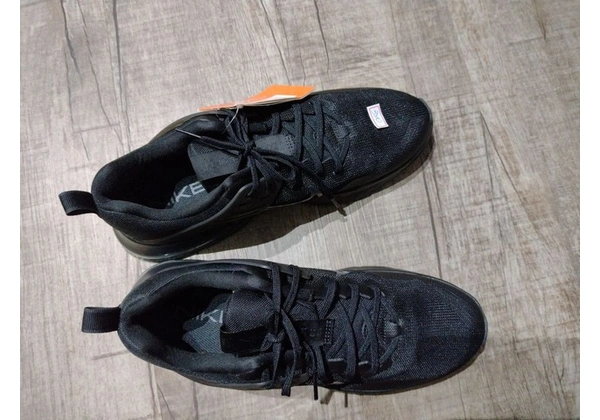 Tênis masculino Nike original novo