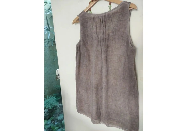 Saída de praia Tam G/ GG 30, 00<br>Altura 90cm<br>Largura busto 66cm