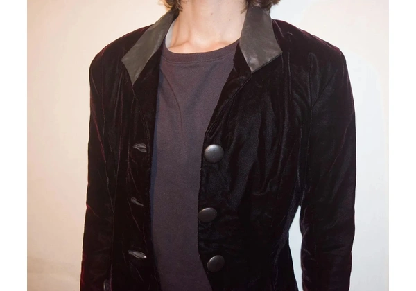 blazer de veludo cor vinho tamanho p