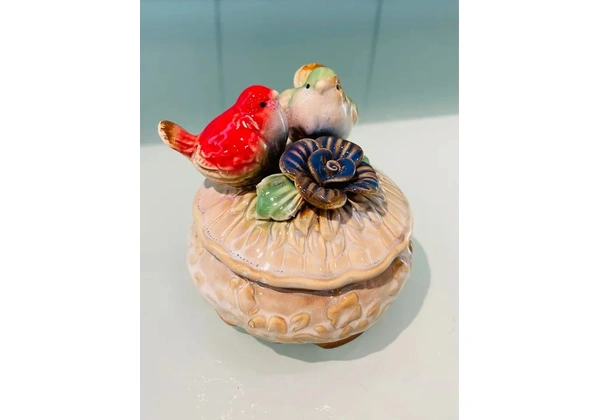 Porta Joias pássaros em Porcelana 10 x 15 altura