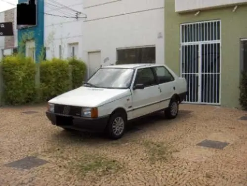 Fiat Premio 1.5 CS 1988 Alcool Bom Estado