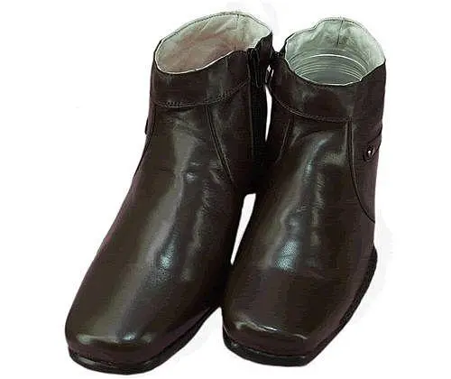 Bota Social Masculina em Couro Legítimo cor Preta ou Marrom