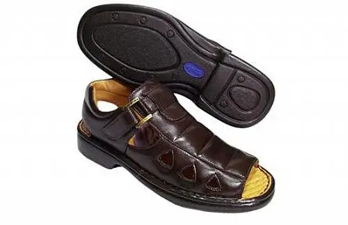 Sandália Masculina Marrom ou Preta Linha RELAX Couro Legítimo 36 ao 47 - Alcalay Calçados
