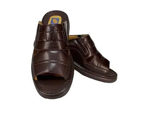 Chinelo Masculino cor Café em Couro Legítimo Alcalay Calçados - Referência CS203