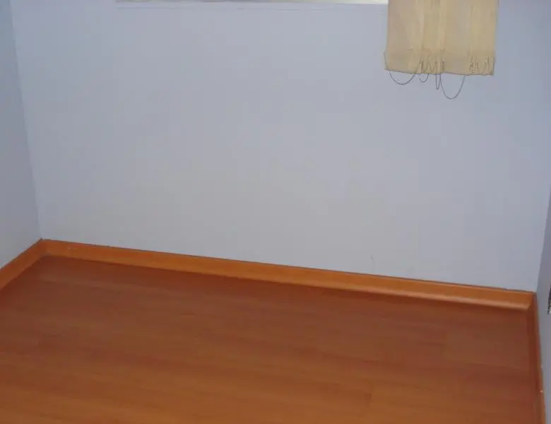 ALUGUEL DE QUARTO PARA MOÇA PRÓX. UNI - BH BURITIS