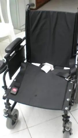 CADEIRA DE RODAS MOTORIZADA INVACARE MODELO P9000XDT