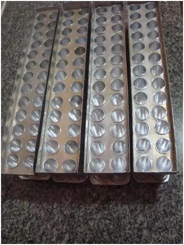 Vende-se Máquinas para fabricação de sorvetes de massa e picolés