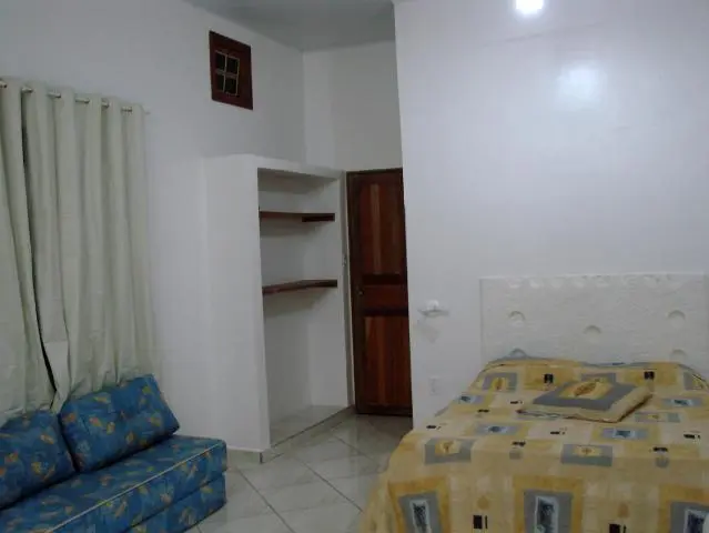 Uma kitnet nova no centro