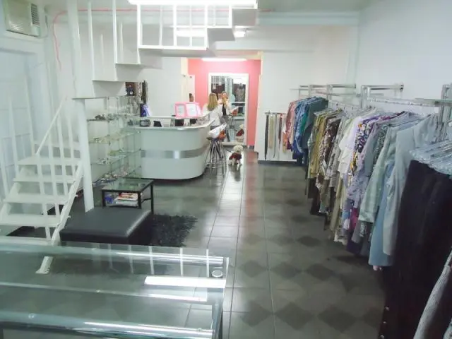 VENDO LOJA DE ROUPA FEMININA - BROOKLIN - PONTO COML + INSTALAÇÕES