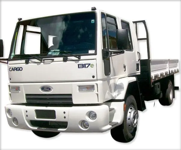 Ford Cargo cabine dupla 3 ou 4 portas