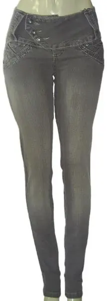 CALÇA FEMININA E OUTRAS CONFECÇÕES A PREÇO DE FÁBRICA
