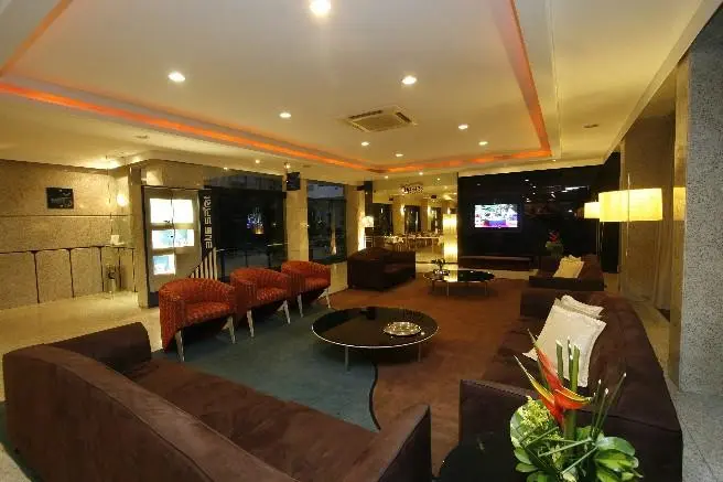PRAIANO HOTEL - Hotel 4 estrelas na Beira - mar, Fortaleza - Ceará - Brasil