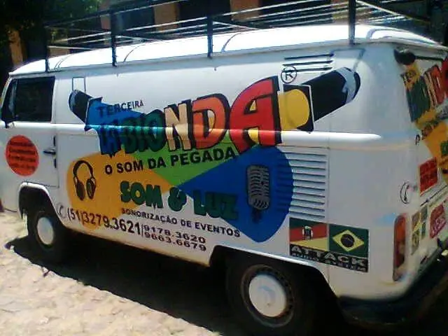 Cartões de visita, folders, banners, placas luminosas etc - Publicity Comunicação