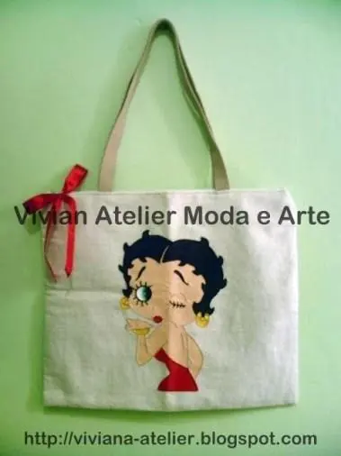 Bolsas Customizadas em Linha