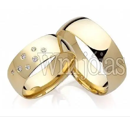 Alianças de casamento em ouro